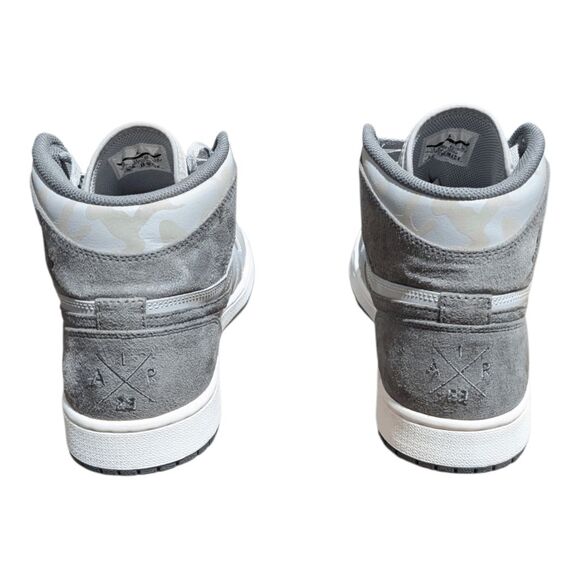 NIKE Air Jordan 1 Retro High Premium \'Camo 3M Wolf Grey\' Sneakers Size  12 main image 8